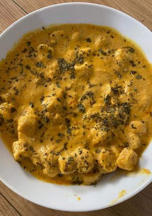 A picture of Rajasthani Gatte ka Saag.