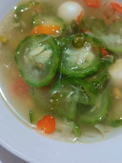 Foto resep Sayur Bening Oyong telur puyuh