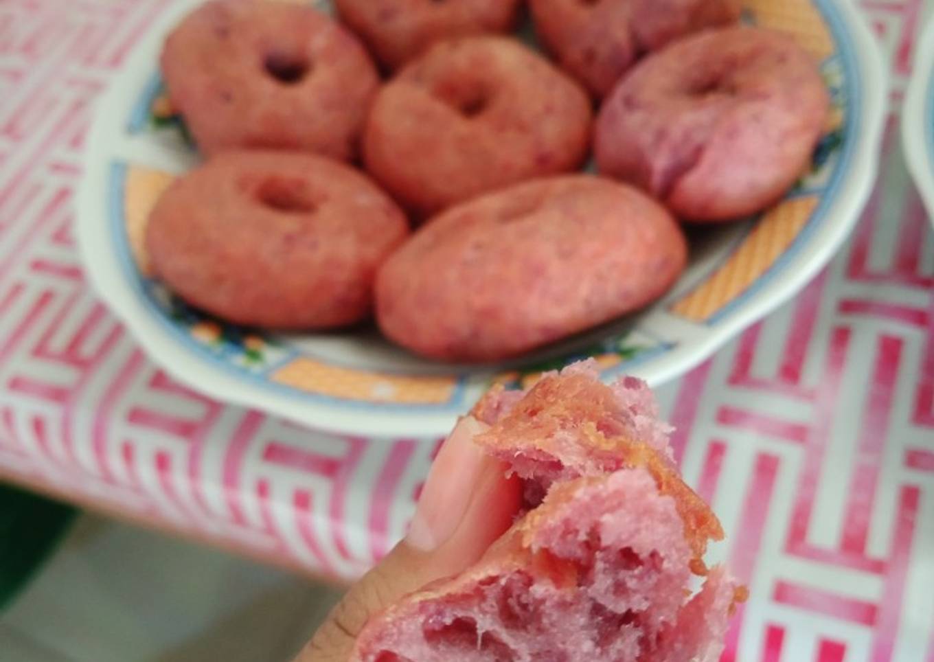 Donat Ubi Ungu