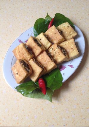Hình của món Đậu nhồi thịt.