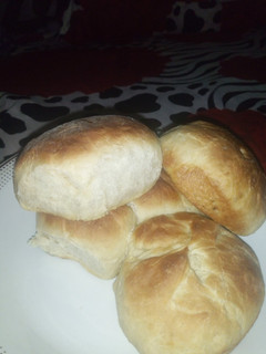 A picture of Bread.