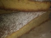Una foto de queque con crema