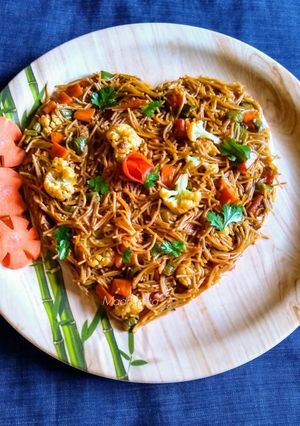 A picture of Vermicelli (Semiya) Veggies Upma.