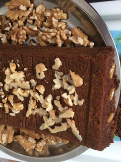 A picture of Dates walnuts cake.