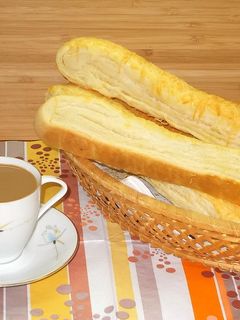 Leveles, hajtott sajtos rúd recept fotója