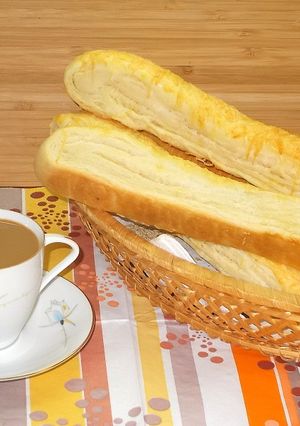 Leveles, hajtott sajtos rúd recept fotója