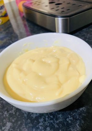 A picture of Pastry Cream (Crème Pâtissière).