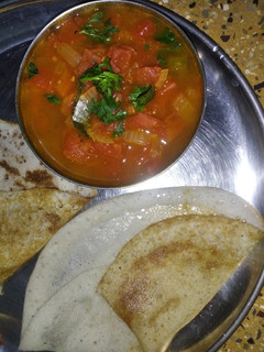 தக்காளி கடையல் (Thakkaali kadaiyal recipe in tamil) செய்முறை முக்கிய புகைப்படம்