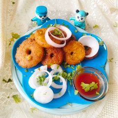 A picture of Semolina Potato doughnuts for kids.