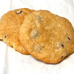 A picture of Ali’s Gluten-Free, Dairy-Free Chocolate Chip Coconut Rum Cookies.