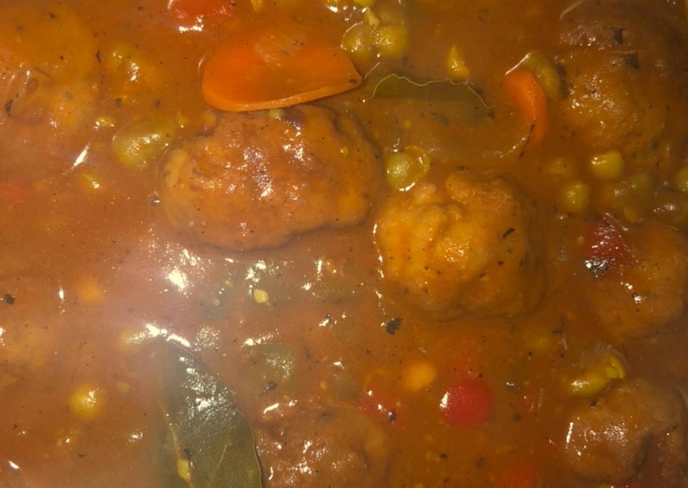 Albóndigas en salsa con curry