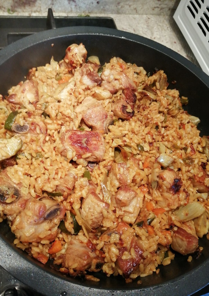 Una foto de Arroz con costilla de cerdo y verduras