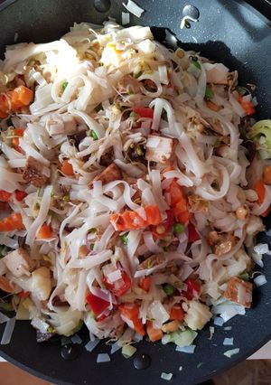 Tofus zöldséges kínai tészta recept fotója