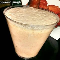 A picture of Date milkshake.