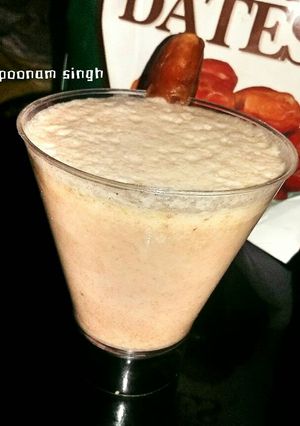 A picture of Date milkshake.