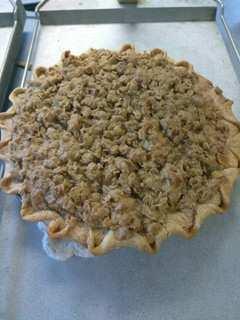 A picture of Apple crumble pie.