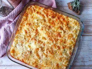 Gratin de poireaux, pommes de terre et blanc de poulet