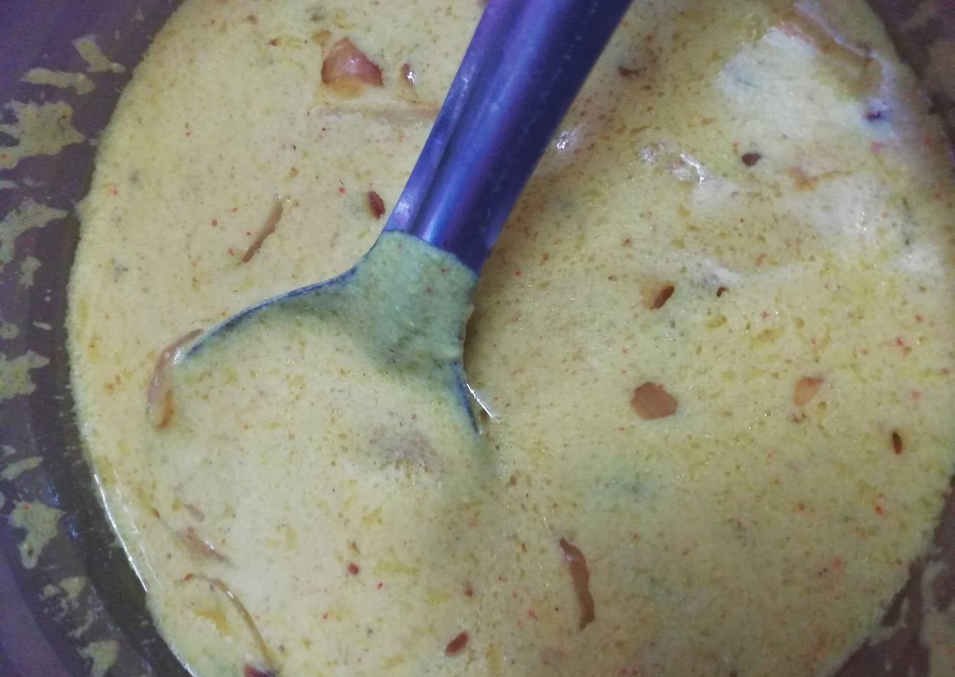 Roasted besan kadhi