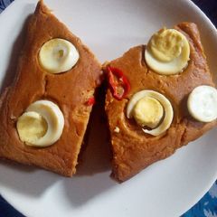 A picture of Baked moi moi.