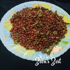 A picture of Oven Roasted Salted Peanuts.