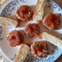 A picture of Sabudana Potato tikki.