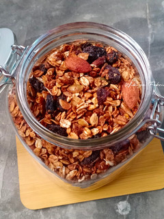 Foto resep Homemade Cocolate Coffee Aren Granola
