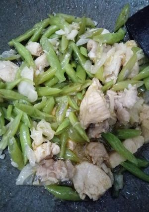 Foto resep Oseng buncis ayam kol