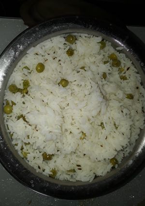 A picture of Peas rice.