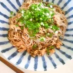 A picture of Chilled Soba with Shio Kombu and Tuna.