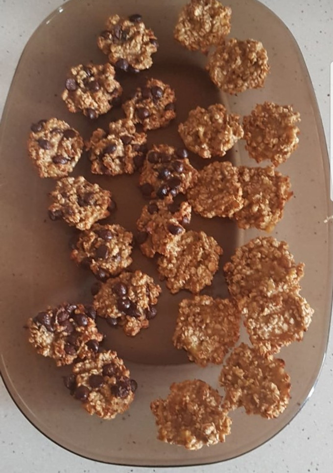 Una foto de Galletas de avena y plátano