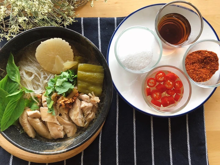 Recipe 🧑🏽🍳🧑🏼🍳 How To Make Thai Chicken Noodle Soup Street Food Style |ThaiChef Food the Can Spoil the Tongue Appealing