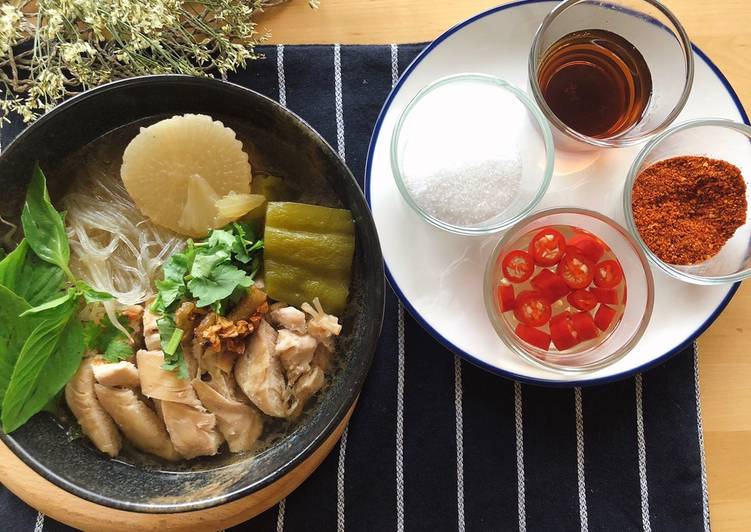 🧑�?��?�?�🧑�?��?�?� How To Make Thai Chicken Noodle Soup Street Food Style |ThaiChef Food