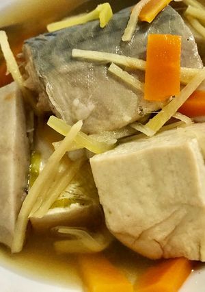 รูปของ ปลาซาบะต้มซีอิ๊ว🐟 เผือก🍠