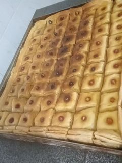 صورة لوصفة بقلاوة جزائرية