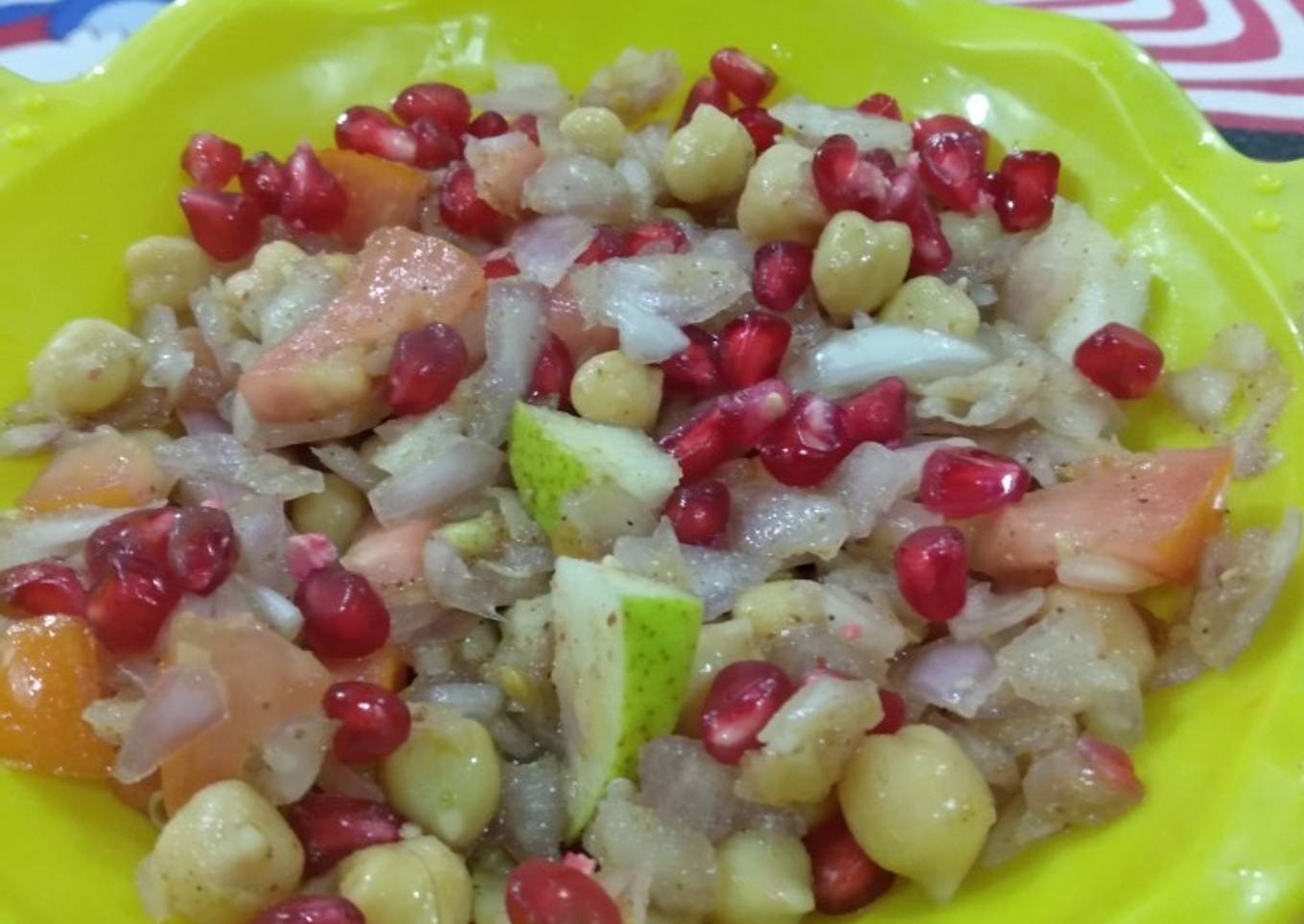 White chana chat