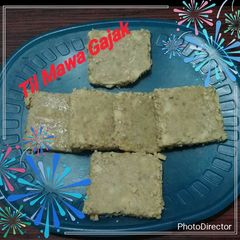 Til Mawa Gajak A picture of Til Mawa Gajak.