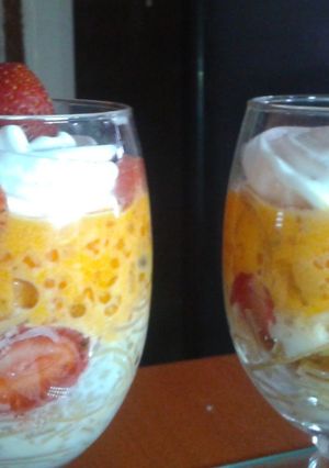A picture of Tapioca trifle.