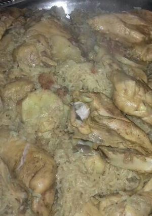 صورة لوصفة المقلوبه بالزهره والبطاطا