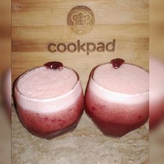 A picture of Strawberry & Plum Spark.