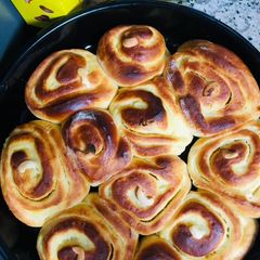 A picture of Custard bread roll.