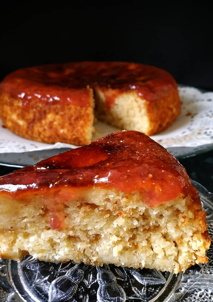 Una foto de Tarta de manzana con mermelada de higos