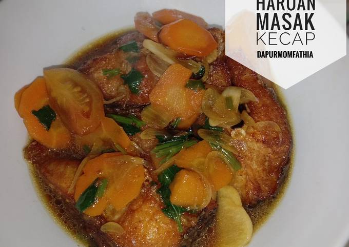 Resep Haruan Masak Kecap Oleh Rizka Emellia Cookpad