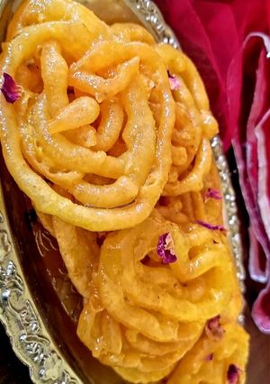 A picture of Instant Jalebi.