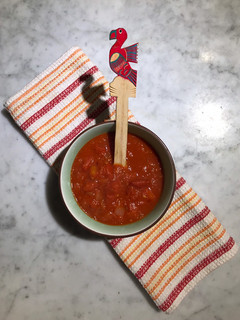 Una foto de Tomate esta salsa “reloaded”!!!!(salsa de tomates tradi-fake-rapid)