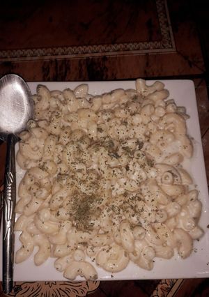 صورة لوصفة المعكرونه باللبن والثوم ولا آطيب 😋🍜😋
