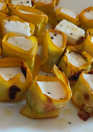 Foto di Involtini di zucchine e feta