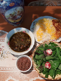 عکسی از دستور خورشت کرفس