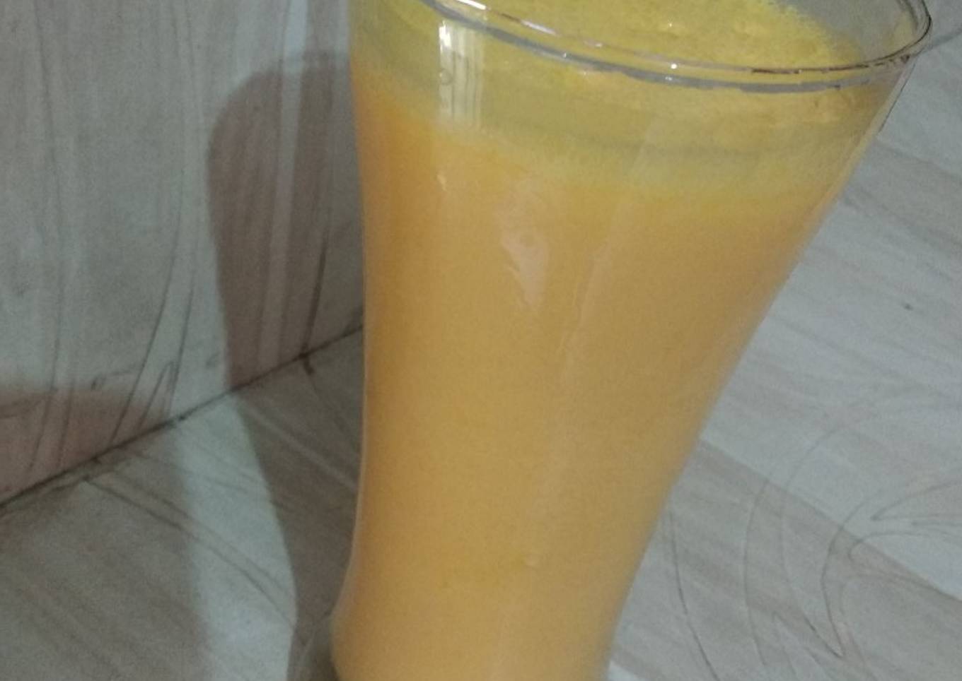 Mango lassi