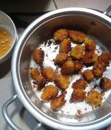 thịt viên chiên xù