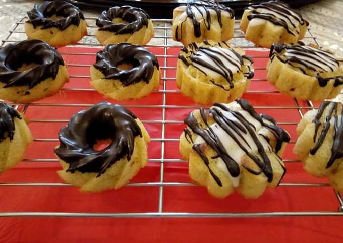 Recipe of Quick Mini bundt cakes#festivecontest_Kisumu